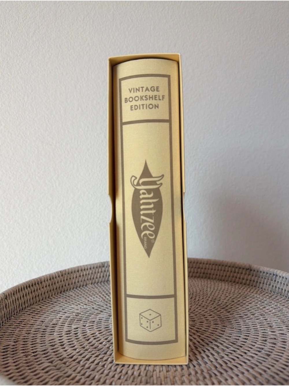 Vintage Bookshelf Edition Game - Yahtzee